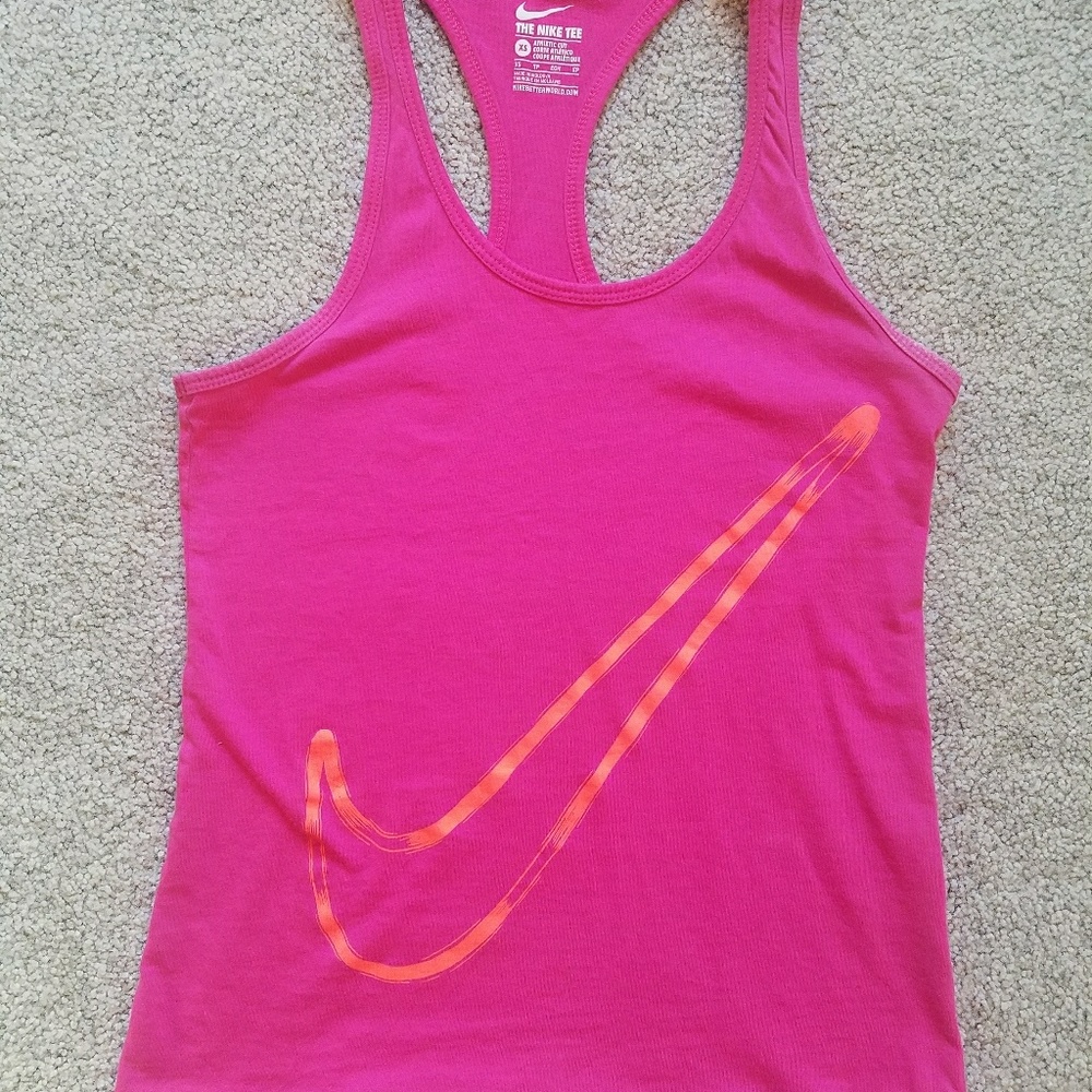 Nike pink tank top